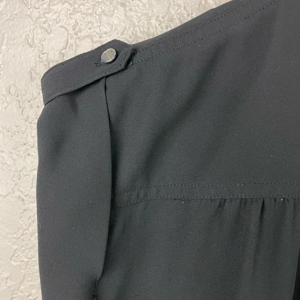 Mossimo black sleeveless button down blouse - Picture 8 of 9
